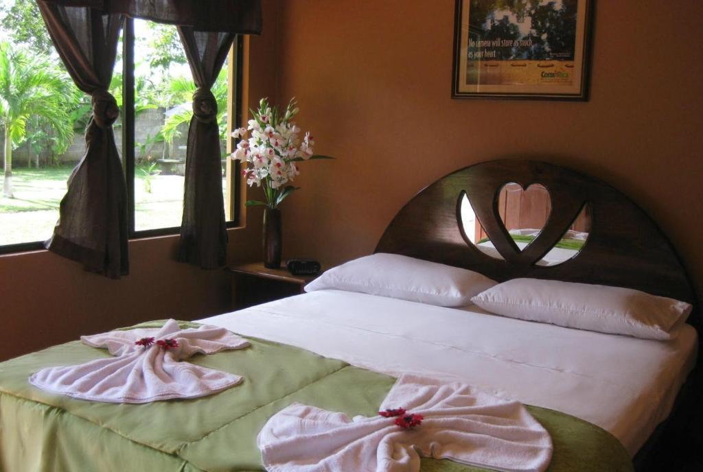 Hotel Lavas Del Arenal La Fortuna Стая снимка